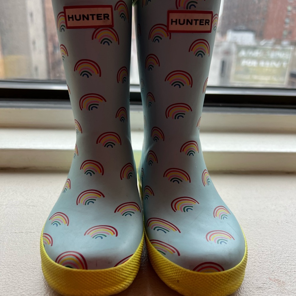 Hunter Kids Rain Boots Light Blue with Rainbow Print and Yellow Soles